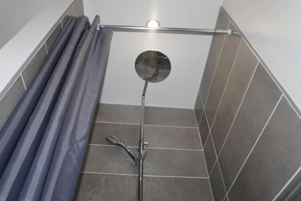 דירות סן-קוונטן Atypique T1 Duplex - Wifi .Parking .Proche .Gare מראה חיצוני תמונה