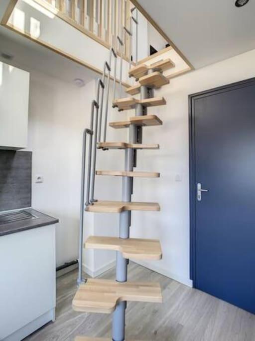 דירות סן-קוונטן Atypique T1 Duplex - Wifi .Parking .Proche .Gare מראה חיצוני תמונה