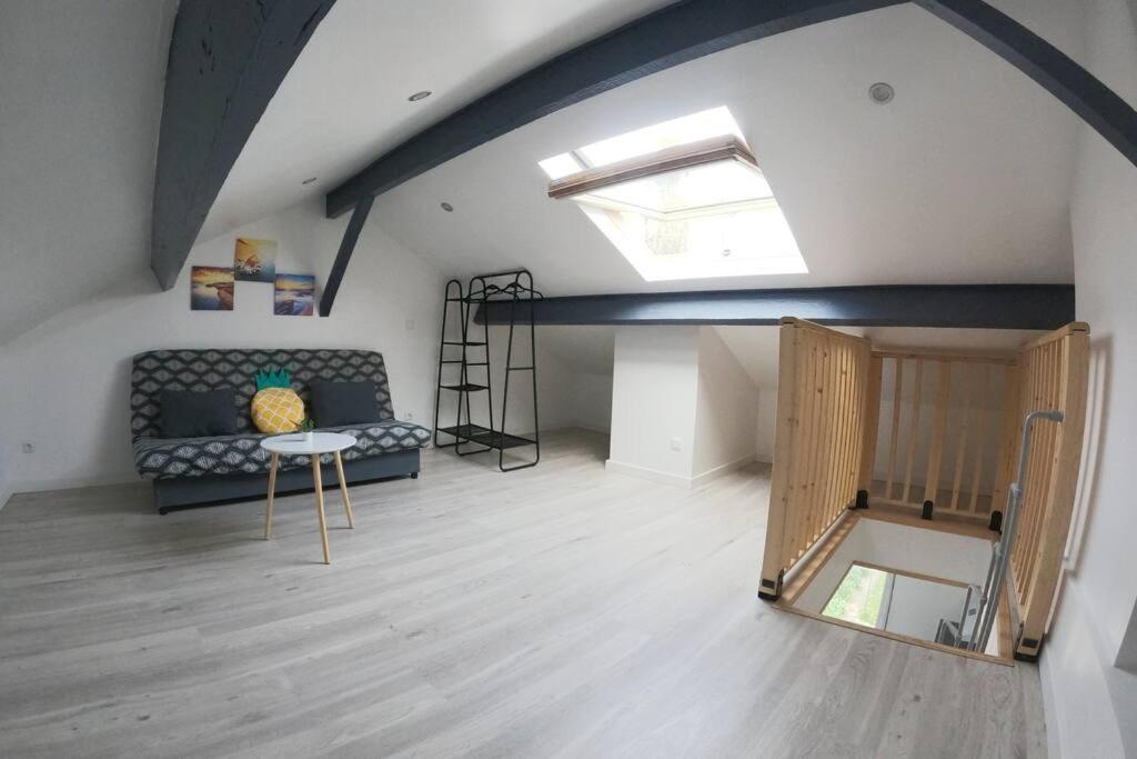 דירות סן-קוונטן Atypique T1 Duplex - Wifi .Parking .Proche .Gare מראה חיצוני תמונה